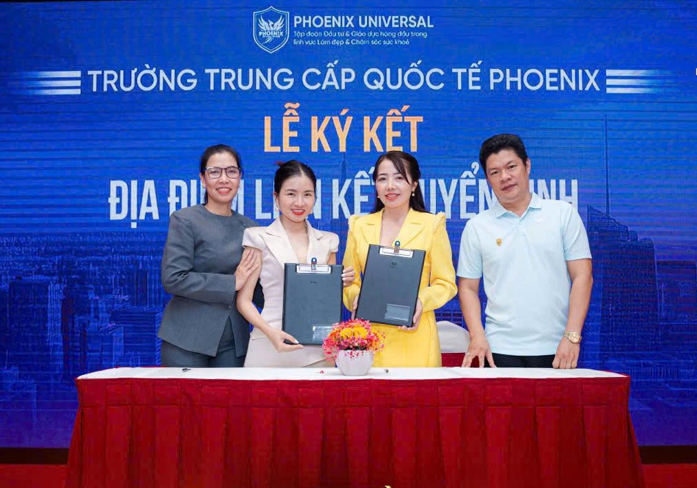TRƯỜNG TRUNG CẤP QUỐC TẾ PHOENIX CHÚC MỪNG ĐỊA ĐIỂM SPA HỒNG TRANG CHÍNH THỨC TRỞ THÀNH ĐIỂM LIÊN KẾT TUYỂN SINH